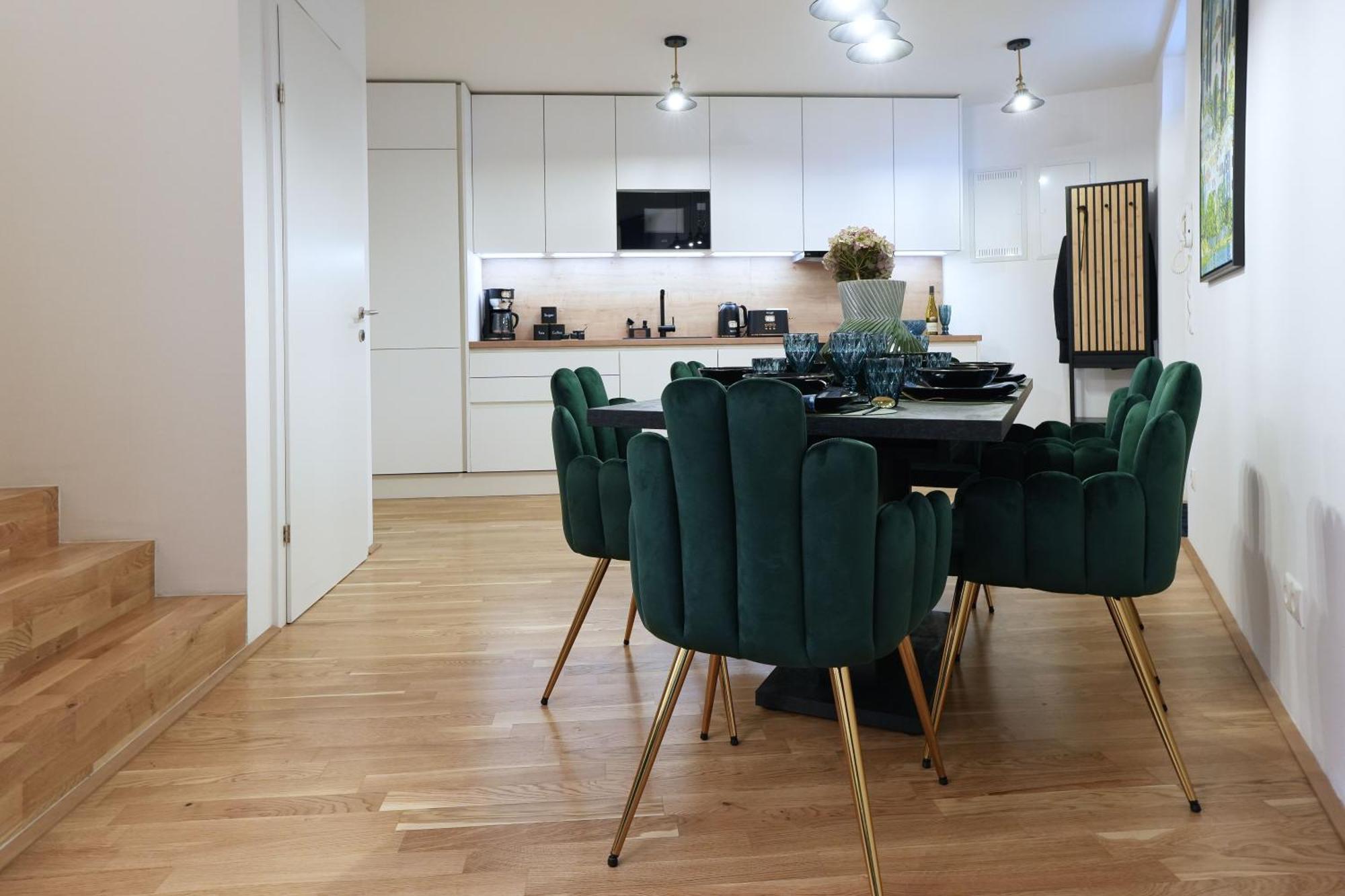 Stay In Style At Carl'S Design Residences - Modern Design Meets Green Comfort L Parking & Perfect Connection To City Center 维也纳 外观 照片